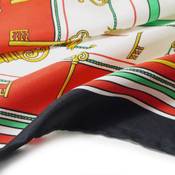 OLD CELINE 鍵柄 中判シルクスカーフ（赤）