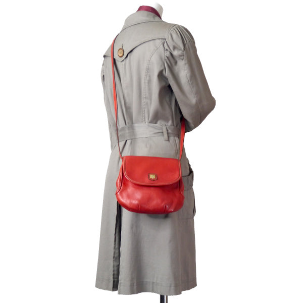 OLD CELINE　ロゴ金具ミニレザーポシェット（赤）