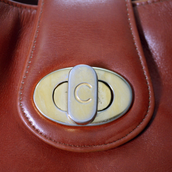 OLD CELINE　＜訳あり＞７０ｓ総革セミショルダー（朱色）