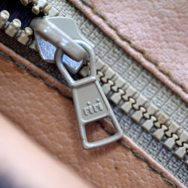 O様専用 OLD CELINE マカダム柄ロゴエンボスクラッチバッグ（茶）