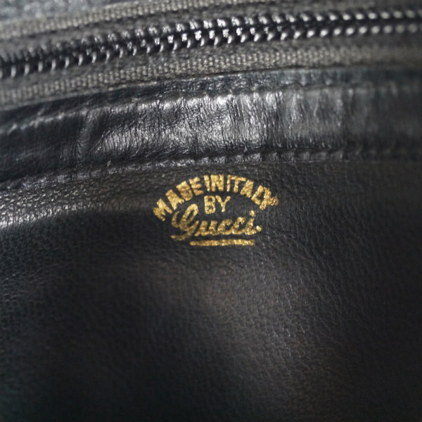 オールドグッチ　ハーフムーン　スクエアスエード財布（黒）