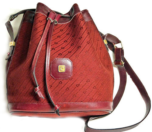 Pierre cardin 70ｓ！ 巾着ショルダー(赤）