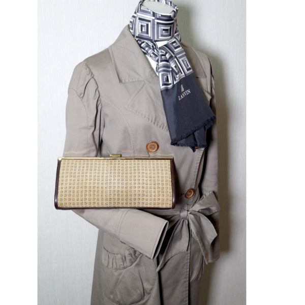 Pierre cardin Pロゴ スエードクラッチバッグ（ベージュ）