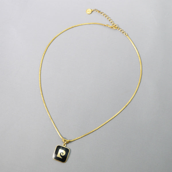 Pierre cardin Pロゴ スクエア型ネックレス（ゴールド）