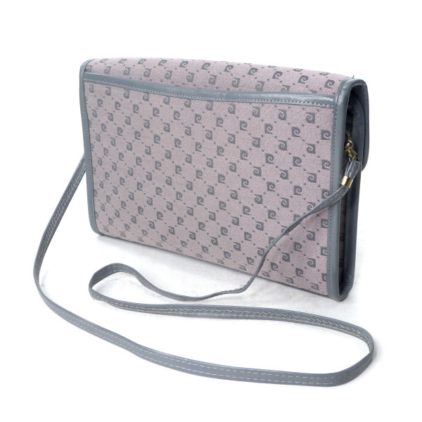 Pierre cardin レトロPロゴ柄ジャガードショルダー（グレー）