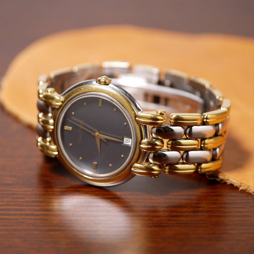 Pierre cardin　蛇腹腕時計（ゴールド×グレー）