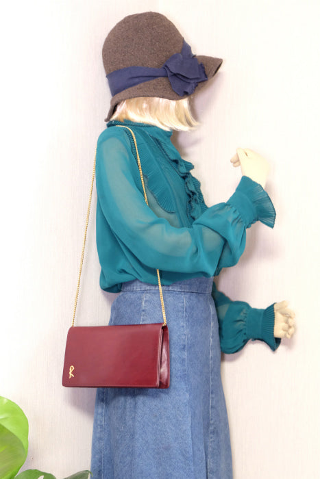 Roberta di Camerino　本革チェーンバッグ（ボルドー）