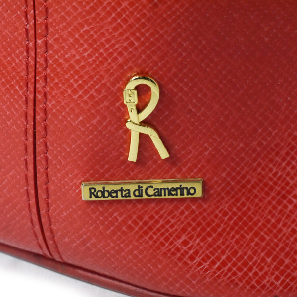 Roberta di Camerino 型押しレザー巾着ショルダー（赤）