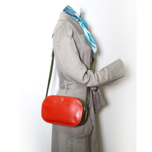 Roberta　バイカラー総革ラウンドポシェット(赤×緑)