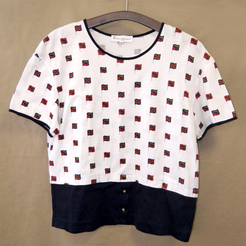 Roberta　２ピース（白・旗柄）