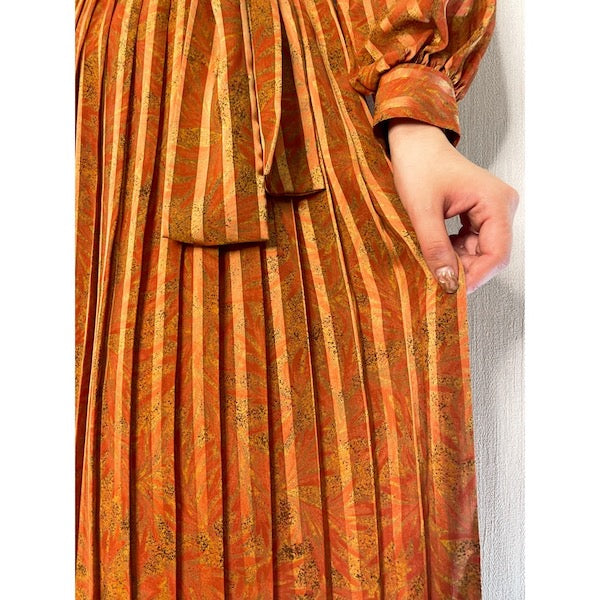 Rococo's SELECT　ストライプ柄vintageワンピース（オレンジ）