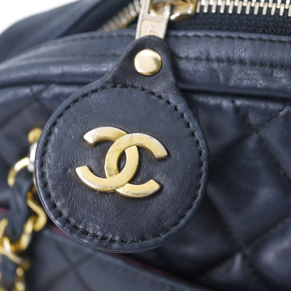 OLD CHANEL　マトラッセＷチェーンショルダー（黒）
