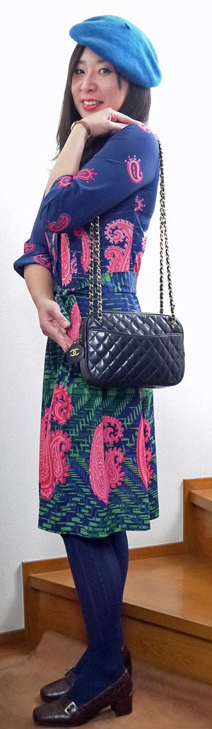 OLD CHANELマトラッセ　Ｗチェーンショルダー（紺）