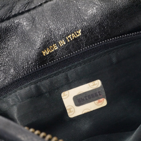 OLD CHANEL　チェーンショルダー（黒）