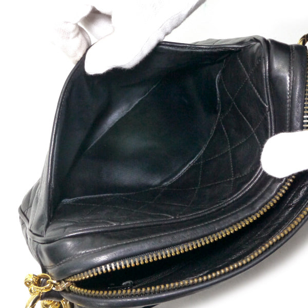 OLD CHANEL　チェーンショルダー（黒）