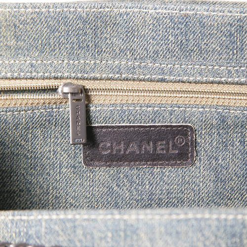 CHANELデニム　アコーディオンＷチェーンショルダー