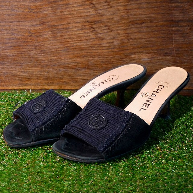 OLD CHANEL 　サンダル（黒）
