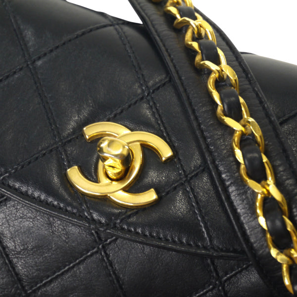 OLD CHANEL　マトラッセウエストポーチ（黒）