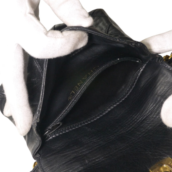 OLD CHANEL　マトラッセウエストポーチ（黒）