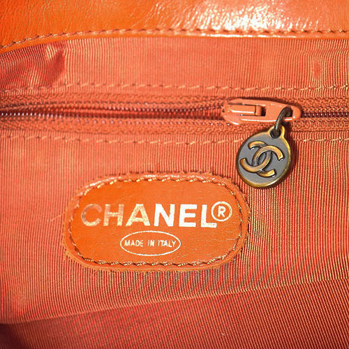 CHANEL オレンジ 新同！ラム革トート
