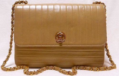 CHANELマドモアゼル２Wayチェーンショルダー（ベージュ）