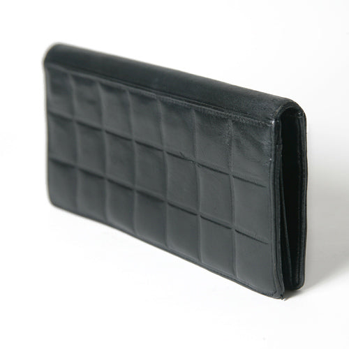 CHANEL チョコバー２つ折れ札入れ（黒）