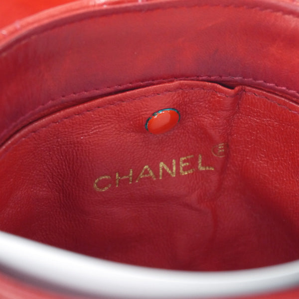 CHANELフリンジ筒形ショルダー（赤）