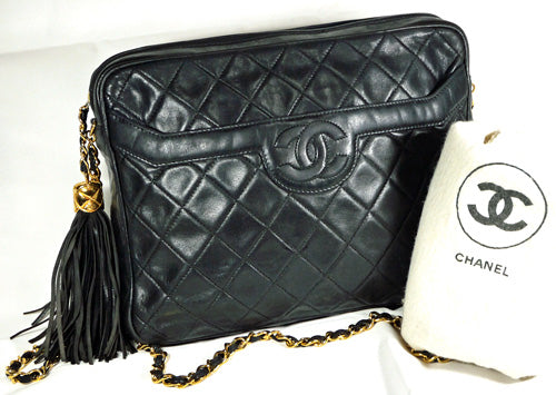 CHANEL　チェーンショルダー（黒）