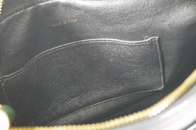 CHANEL　チェーンショルダー（黒）