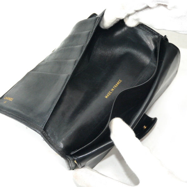 OLD CHANEL　マトラッセがま口長財布（黒/ラムスキン）