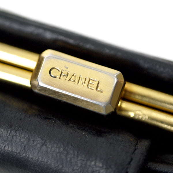 OLD CHANEL　マトラッセがま口長財布（黒/ラムスキン）