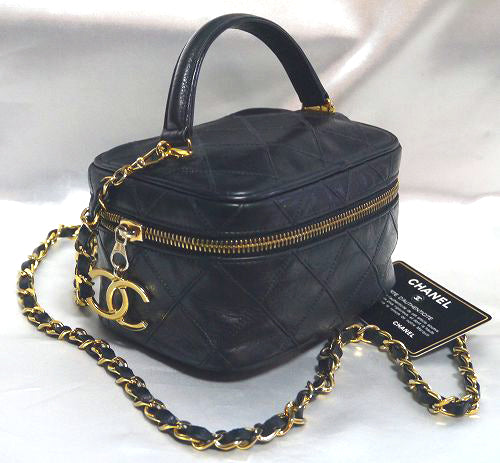 CHANELバニティショルダー（黒）<SS-060B>