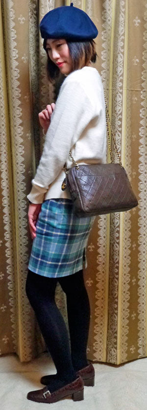 CHANELマトラッセ　Ｗチェーン大ショルダー（茶色）