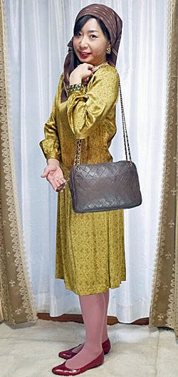 CHANELマトラッセ　Ｗチェーン大ショルダー（茶色）