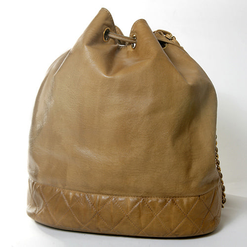 OLD CHANEL　ラムスキン巾着ショルダー（ベージュ）