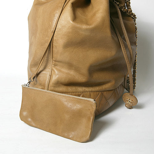 OLD CHANEL　ラムスキン巾着ショルダー（ベージュ）