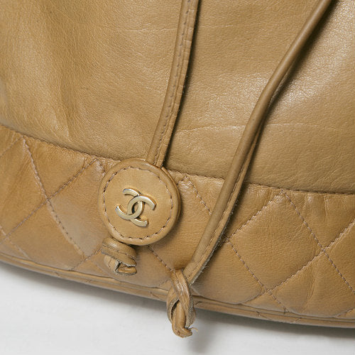 OLD CHANEL　ラムスキン巾着ショルダー（ベージュ）