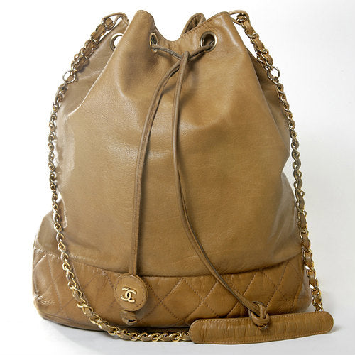 OLD CHANEL　ラムスキン巾着ショルダー（ベージュ）