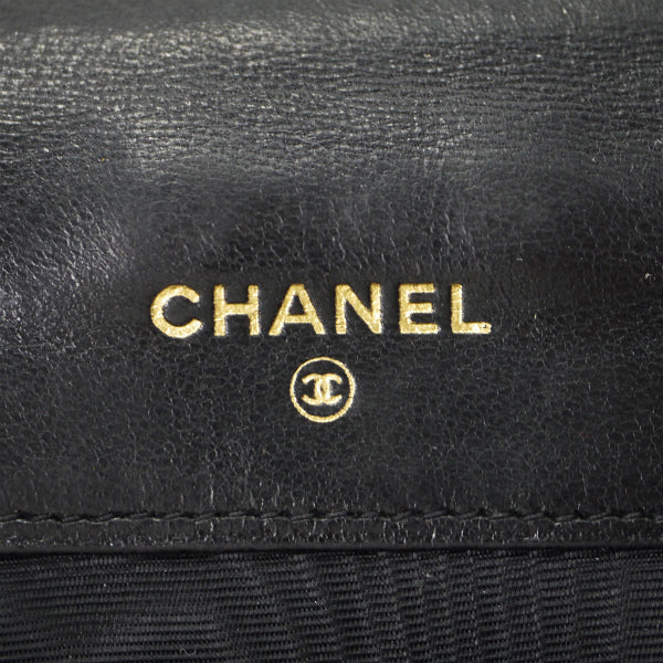 OLD CHANEL　ココステッチWホック折財布（黒/ラムスキン）