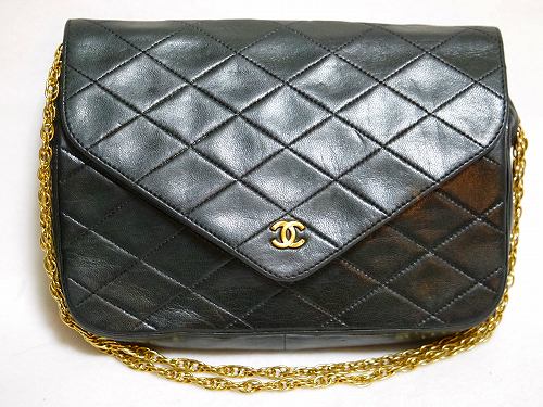CHANEL　マトラッセ　チェーン2wayショルダー（黒）