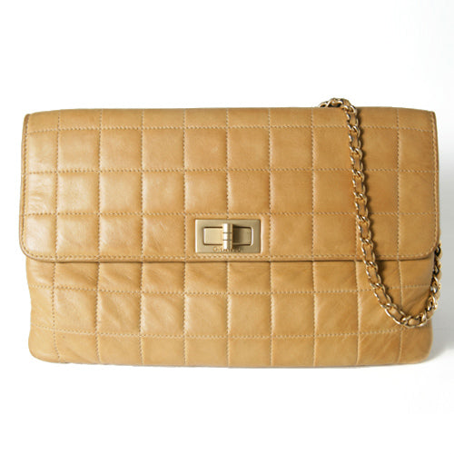 CHANEL　マトラッセショルダー（バイカラー）