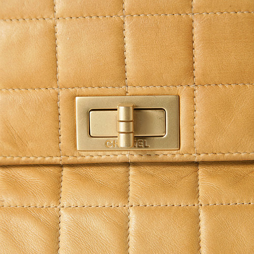 CHANEL　マトラッセショルダー（バイカラー）