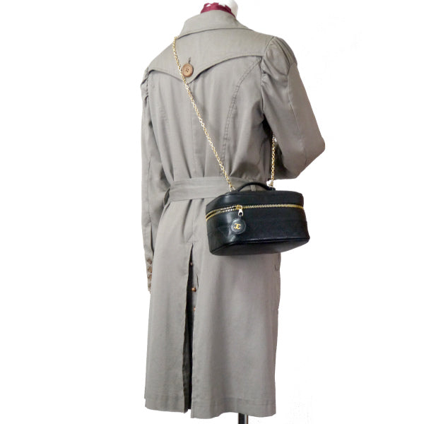 OLD CHANEL　チェーン付ビコローレ ココチャームバニティ（黒/ラムスキン）