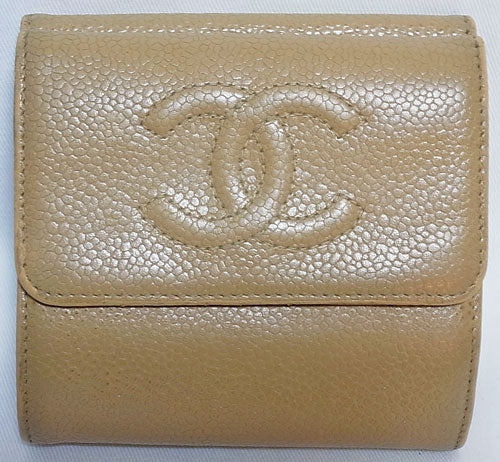 CHANELキャビア財布（ベージュ）