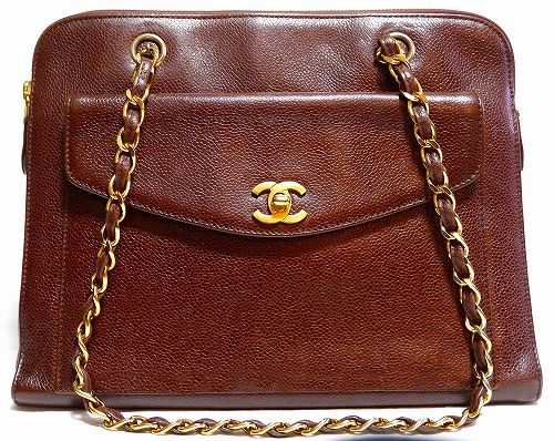 CHANELキャビアスキンＷチェーンバッグ（茶）
