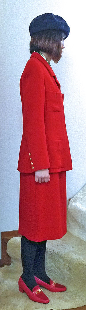 OLD CHANEL　98Aスカートスーツ（赤）