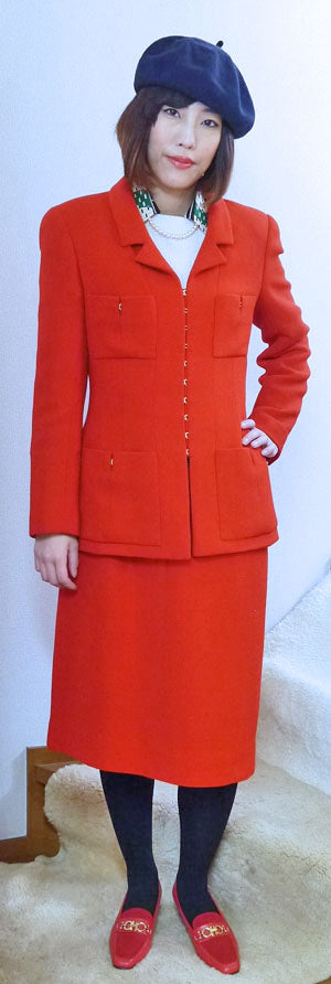 OLD CHANEL　98Aスカートスーツ（赤）