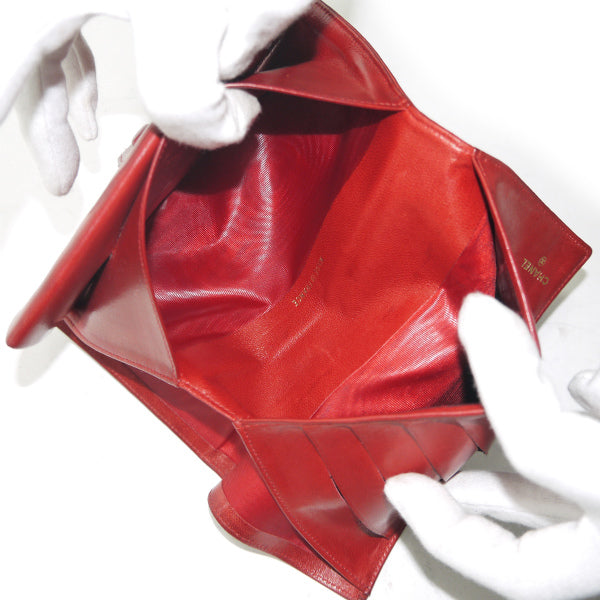 OLD CHANEL ココステッチがま口長財布（赤/ラムスキン）