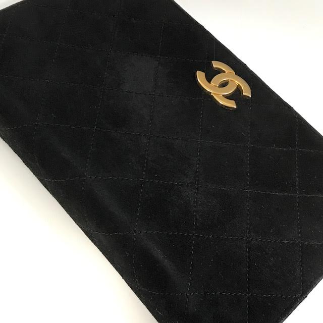 OLD CHANEL ＜訳あり＞定番スエードチェーンショルダー（黒）