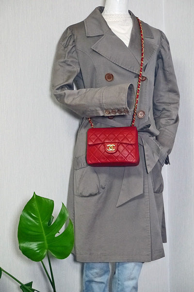 OLD CHANEL マトラッセ定番チェーンショルダー（赤）